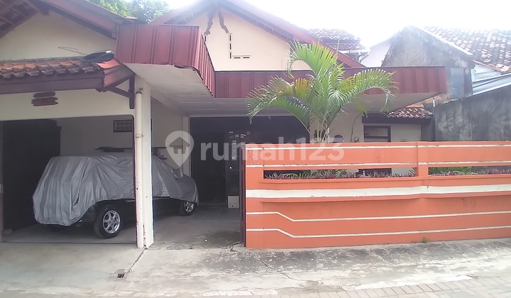 Bonus Land with Building in Kotagede Near SMP Negeri 9