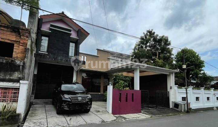 Dijual Rumah Dekat Kampus Ugm Jl. Kaliurang Km 5,6 ( Dalam Ring Road)