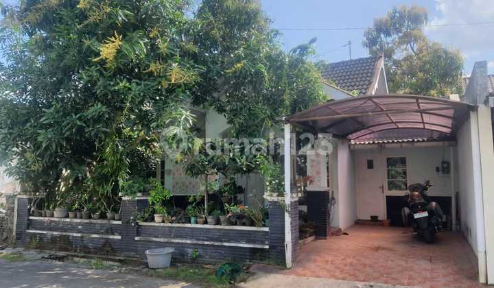 Dijual Rumah Dalam Perumahan One Gate di Jalan Kaliurang KM 10 Dekat Kampus Uii