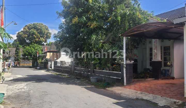Dijual Rumah Dalam Perumahan One Gate di Jalan Kaliurang KM 10 Dekat Kampus Uii 2