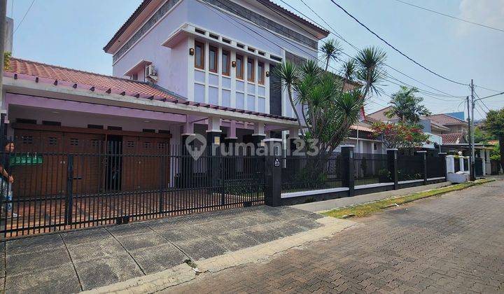 Di Jual Rumah Mewah Lebak Bulus 1