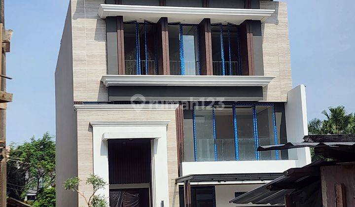 Dijual Town House Modern Cilandak Jakarta Selatan 1