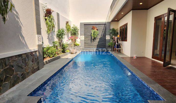 Dijual Rumah Mewah 2 Lantai Pejaten Jakarta Selatan 2