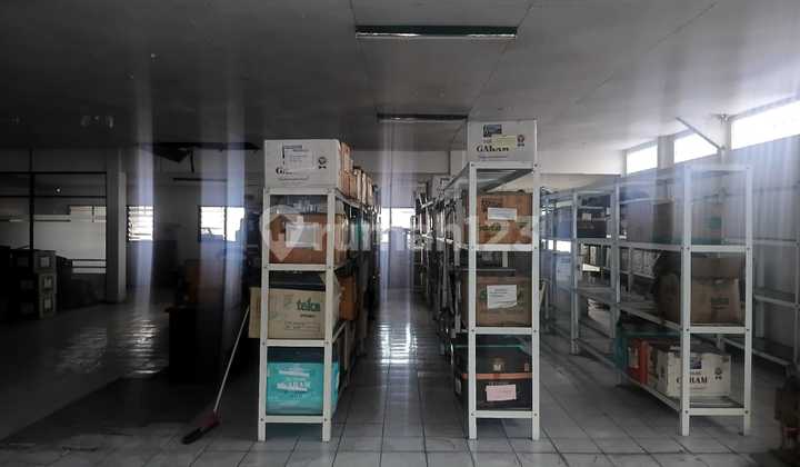 For Sale: 3-Story Commercial Shop House in Prime Kertajaya Area, Near Merr, Manyar, Ngagel, Most Affordable Price. 2