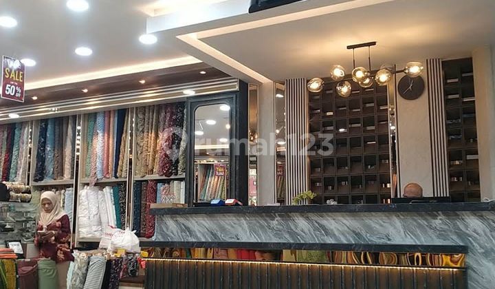 Cheapest Spacious Ready-to-Use Shophouse in Pakuwon Square Near Pakuwon Mall Ciputra Citraland Graha Family