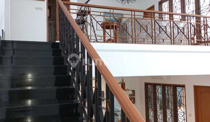 Cheapest For Rent Spacious 2-Story House Ready to Occupy Pakuwon Indah Cheapest For Rent Spacious 2-Story House Ready to Occupy Pakuwon Indah