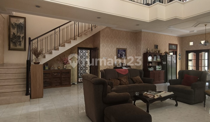 Termurah Rumah Kokoh Siap Huni Terawat Pakuwon Indah Dekat Tol Wiyung Citraland Unesa Graha Family 2