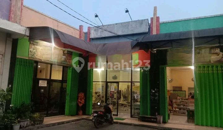 Cheapest Strategic Shop House in Benowo Menganti 1