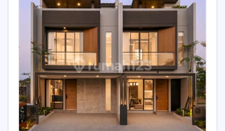 Only 1 Cheapest M-An New 2-Story House Unit in Citraland Surabaya Northwest Central Near Wiyung Pakuwon Toll Road. 1