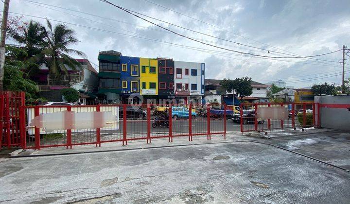 Tempat Usaha Cuci Mobil /Carwash Depan Jalan Utama 2 Arah Kemanggisan Jakarta Barat  1