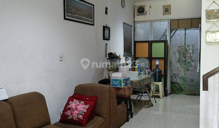 Rumah Hook Sudah Renovasi di Jakarta Garden City Cakung 2