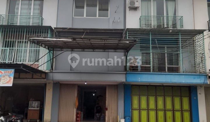 Ruko 3 Lantai Lebar 5 di Cluster Aralia Harapan Indah Bekasi Ruko 3 Lantai Lebar 5 di Cluster Aralia Harapan Indah Bekasi