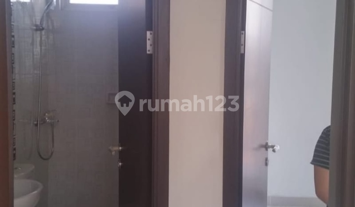 Rumah Lebar 6 Semi Furnished di Cluster Missisipi JGC Cakung 2