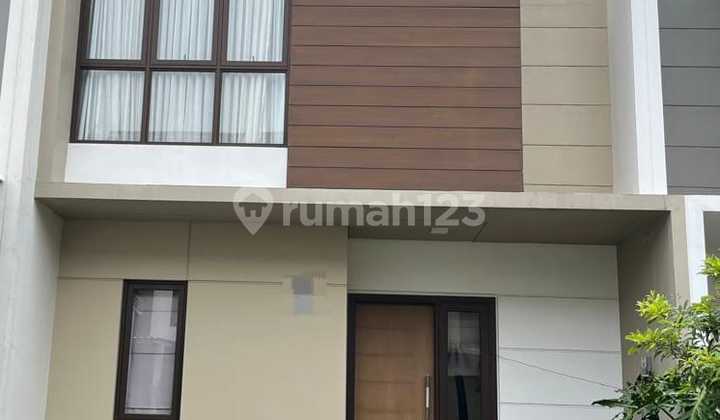 Rumah 2 Lantai di Olive Residence Summarecon Bekasi