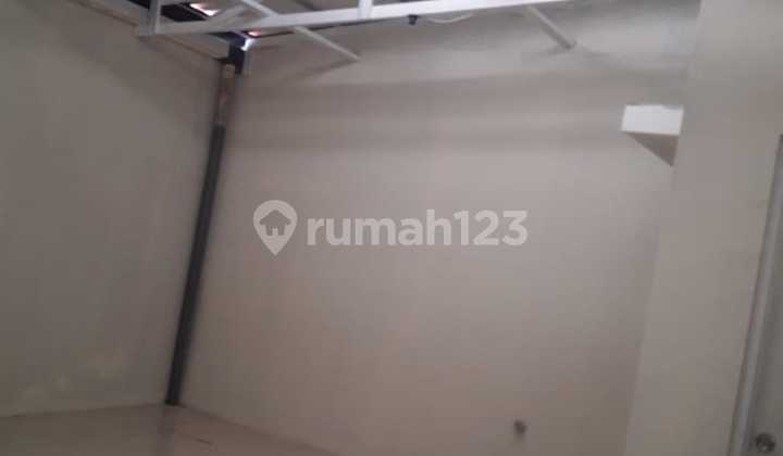 Rumah di Cluster Thames. Jakarta Garden City 2