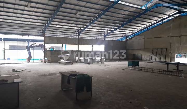 Warehouse land Parking Area Cakung Warehouse, East Jakarta Warehouse land Parking Area Cakung Warehouse, East Jakarta