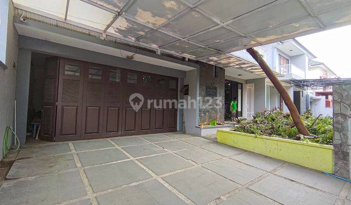 Dijual 2 Rumah Gandeng Bangunan 2 Lantai Full Renovasi 2