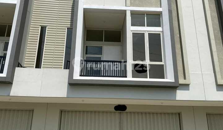 Dijual Ruko Vasana 2 Lantai di Harapan Indah 2, Bekasi Dijual Ruko Vasana 2 Lantai di Harapan Indah 2, Bekasi