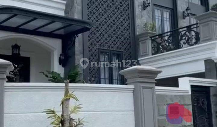 Rumah Luxurious Full Furnished di Cibubur Jakarta Timur 2