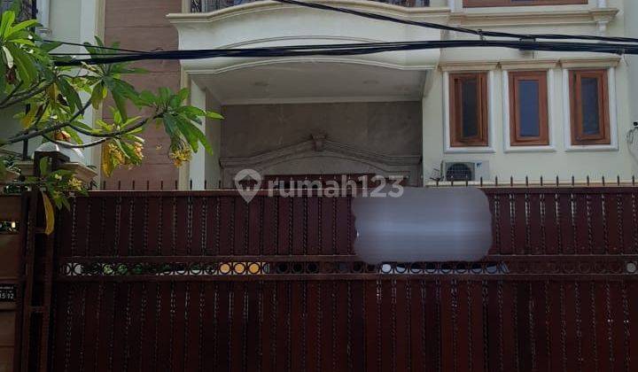 Rumah Hook Full Marmer Dekat Toll di Sunter Jakarta Utara 1