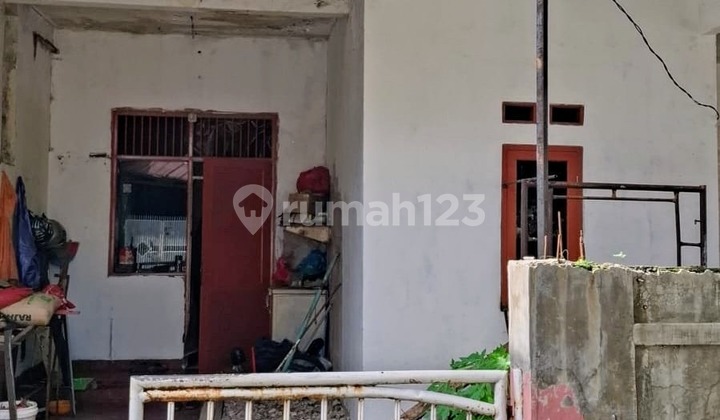 Dijual Cepat Rumah Dekat Stasiun Di Bintara Jaya Bekasi