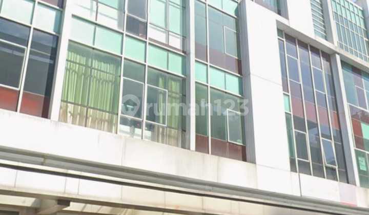 Ruko Full Furnished Ex Caffe di Kensington Kelapa Gading, Jakarta Utara