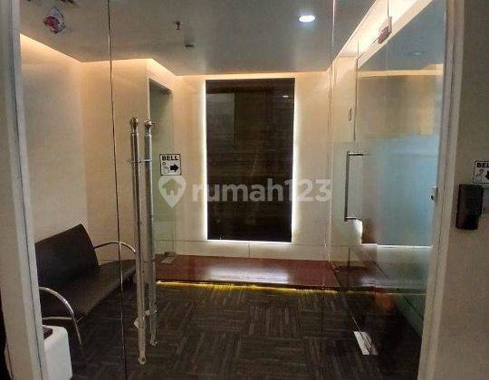 Disewa Kantor Luas 103 Mtr Furnished di Slipi Jakarta Barat 2