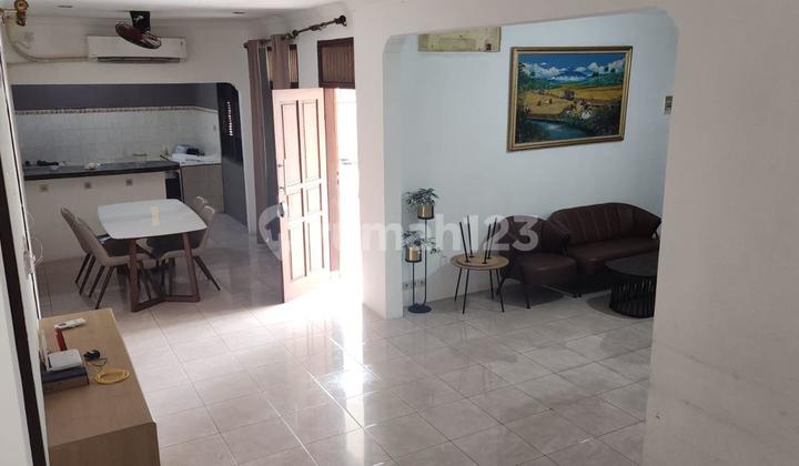 Rumah Semi Furnished Posisi Hook di Harapan Baru Bekasi