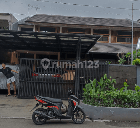 Rumah 2 Lantai di Pulo Mas Jakarta Timur 1