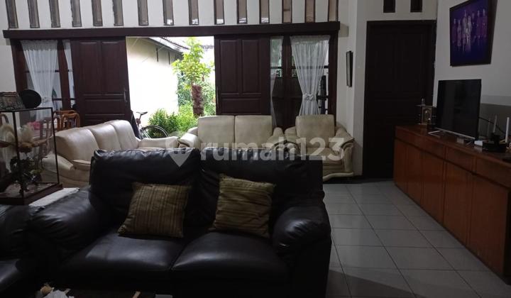 Rumah tanah luas di bintara jaya dekat dengan tol bintara dan tol becakayu 2