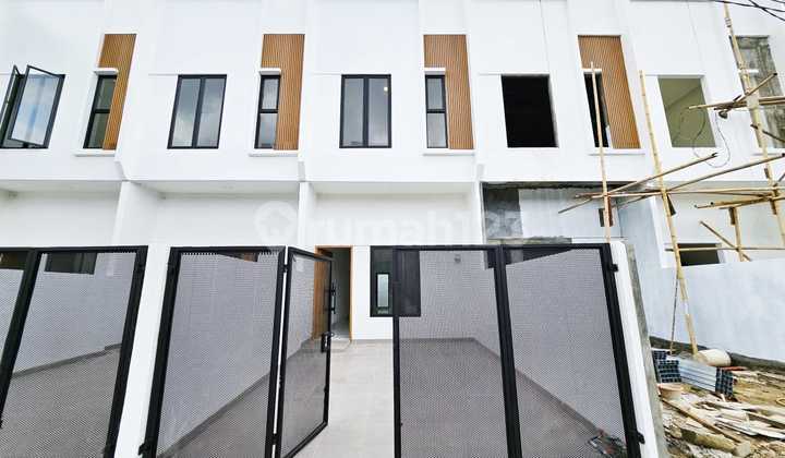 Rumah Minimalis Modern di Harapan Indah Bekasi Rumah Minimalis Modern di Harapan Indah Bekasi