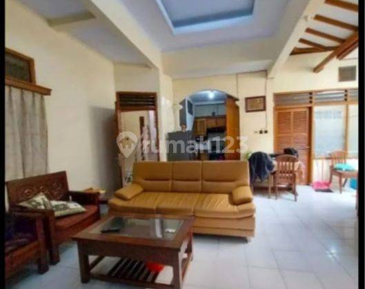 Dijual Cepat Rumah 2 Lantai di Cempaka Putih Jakarta Pusat 2