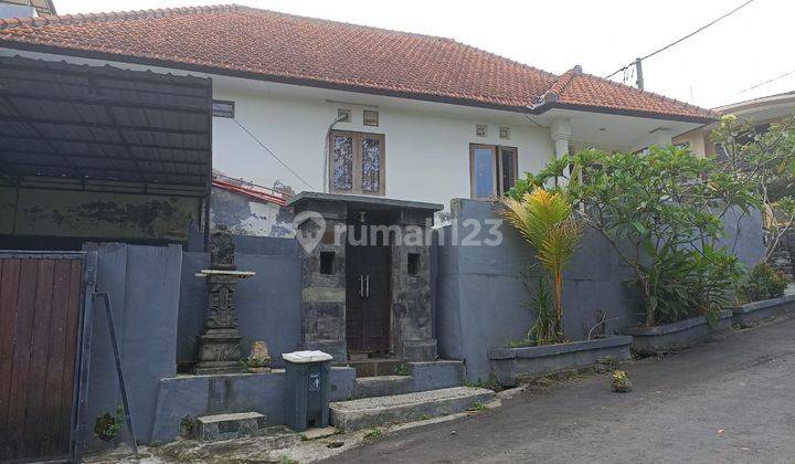 Rumah Hook Suasana Pedesaan di Denpasar Utara 1