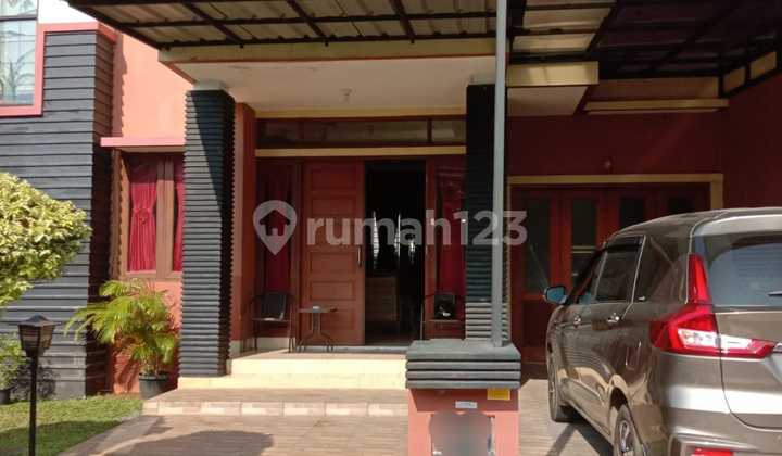 Rumah Siap huni di cluster heliconia Harapan Indah, Bekasi