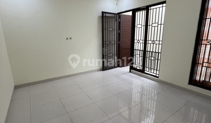 For Sale, Quick Sale Renovated House in Arana Harapan Indah Cluster