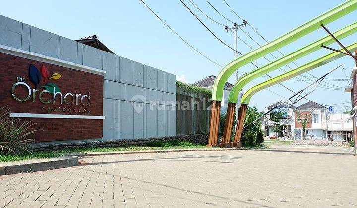Ruko Depan Perumahan Dan Padat Penduduk