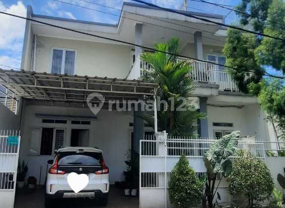 Rumah Siap Pakai 2. 1/4 Lantai Di Daerah Grand Serpong Residence Serua Ciputat Tangerang (rinmad)