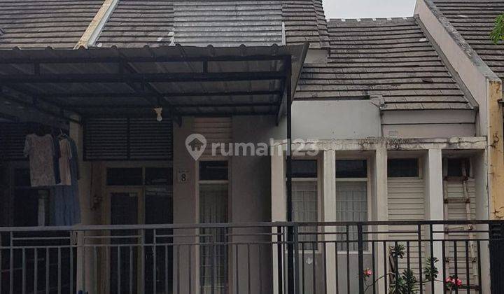 Rumah 1 lantai sudah renovasi di lingkungan yang tenang di Cendana residence 1