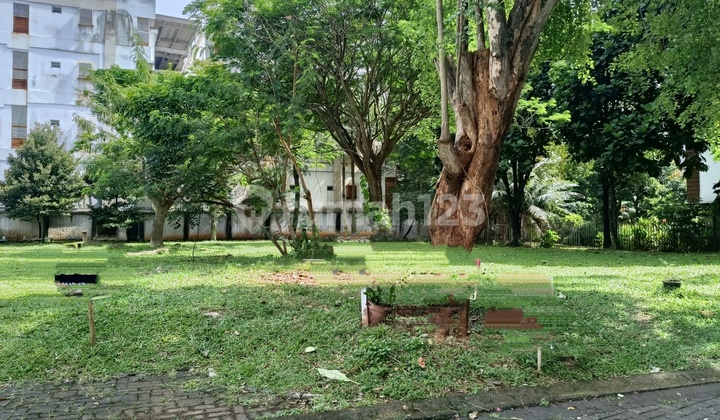 Kavling Huk di Kompleks Perumahan yang Tenang Dekat dengan Perkantoran,Sekolah serta Pusat Pembelanjaan di Foresta Bsd (Rimad)