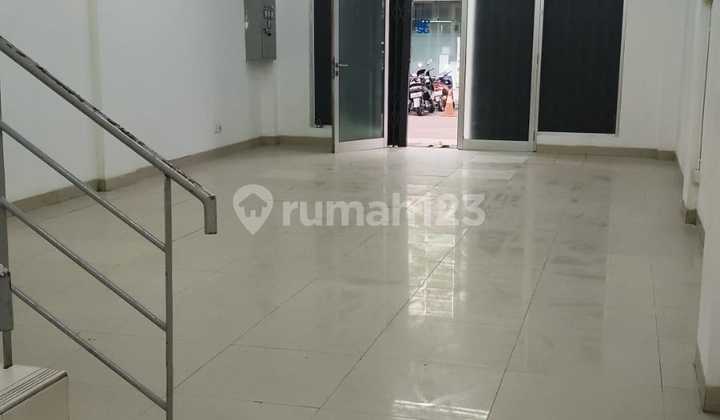 2.5-Storey Shop House in a Strategic and Easily Accessible Location at Bidex BSD