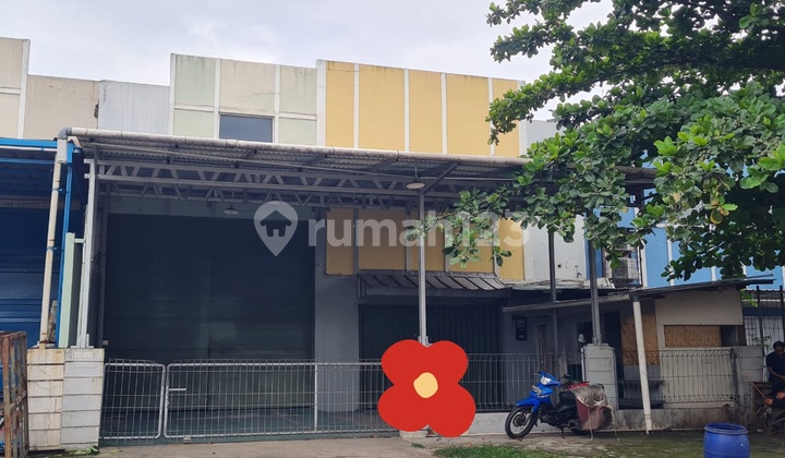 Ready-to-Use Flood-Free Warehouse in a Warehouse Complex with 24-Hour Security and Accessible by 40-Foot Containers at Taman Tekno (Meimad)