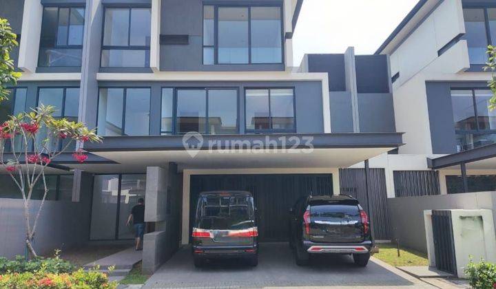 Rumah 3 Lantai Di Cluster Terbaru Di Bsd Dengan Lingkungan Yang Nyaman Dan Mewah 1