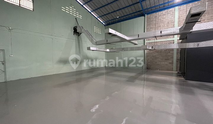 Ready-to-Use Warehouse in Taman Tekno Bsd Warehouse Complex with 24-Hour Security, No Illegal Levies, and Conveniently Located Everywhere (Meicmad) Ready-to-Use Warehouse in Taman Tekno Bsd Warehouse Complex with 24-Hour Security, No Illegal Levies, and Conveniently Located Everywhere (Meicmad)