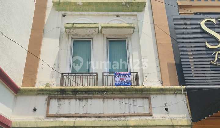 3.5-Story Shophouse in Golden Madrid BSD, Suitable for Office & Course Venue
