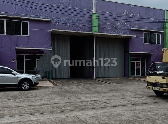 Gudang Siap Pakai Di Kompleks Pergudangan Di Bitung Tangerang Bisa Dilalui Kontainer. Gudang Siap Pakai Di Kompleks Pergudangan Di Bitung Tangerang Bisa Dilalui Kontainer.