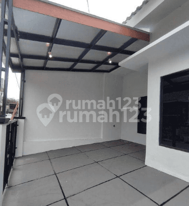 Rumah Bagus Unfurnished SHM di Cibinong, Bogor 2