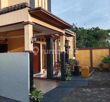 Rumah Sudah Renovasi Semi Furnished di Cilodong, Depok 2