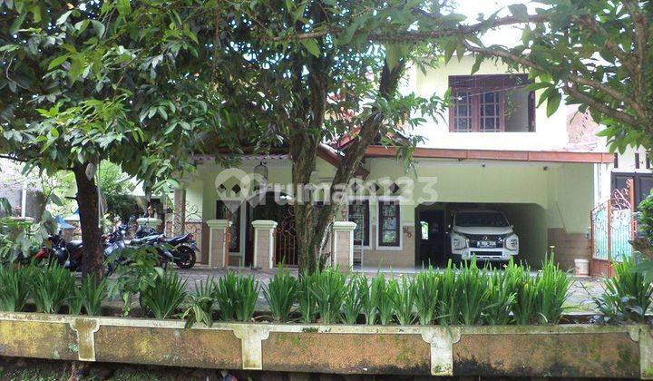 Rumah Bagus Unfurnished SHM di Pancoran Mas, Depok 2