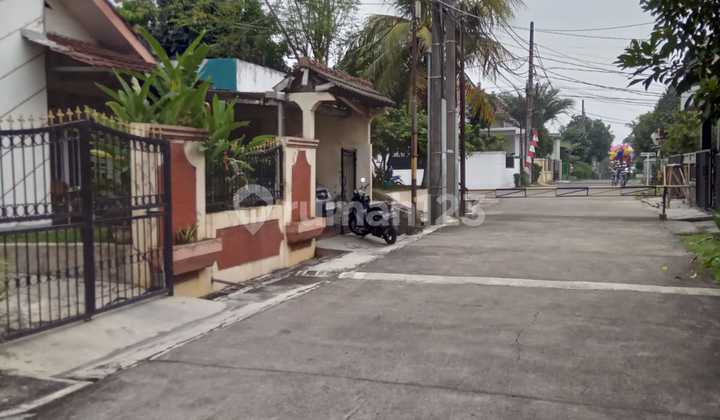 Rumah Bagus SHM Pancoran Mas, Depok 2