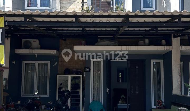  Rumah tingkat didekat Tol Sawangan